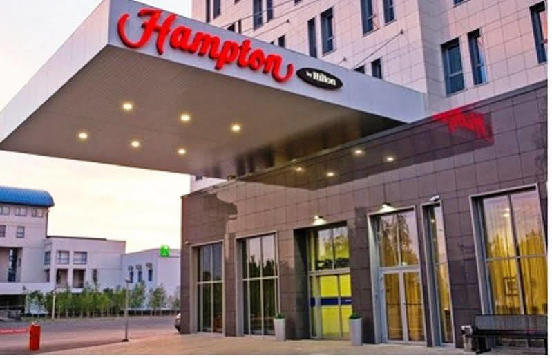 Hotel Hampton By Hilton Ufa Exteriér fotografie